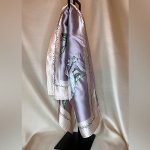 💐New Very Pretty Lilac Satin Scarf💐